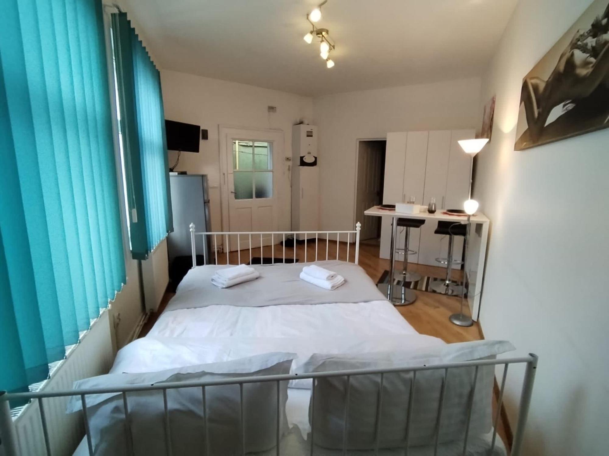 M&A Ana Central Studio Apartment บราชอฟ ภายนอก รูปภาพ